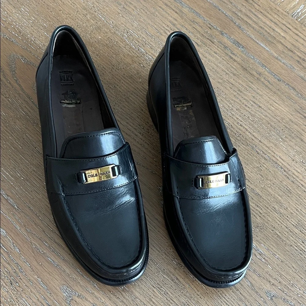 Cole‎ Haan Black Leather Men's Slip-Ons - Picture 2 of 8